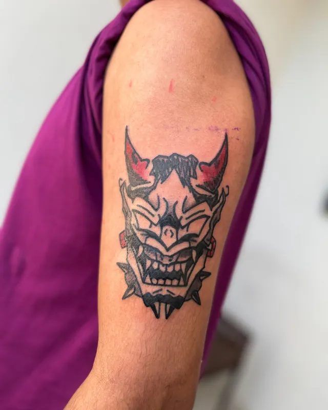 Tatuagem hanniapunk, braço