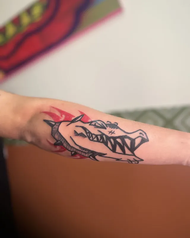 Tatuagem croc cyber, antebraço