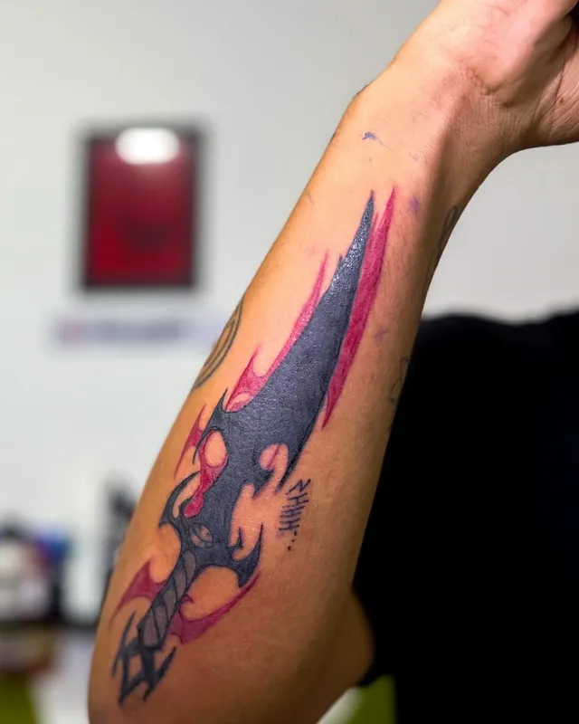 Tatuagem tribal no antebraço, antebraço