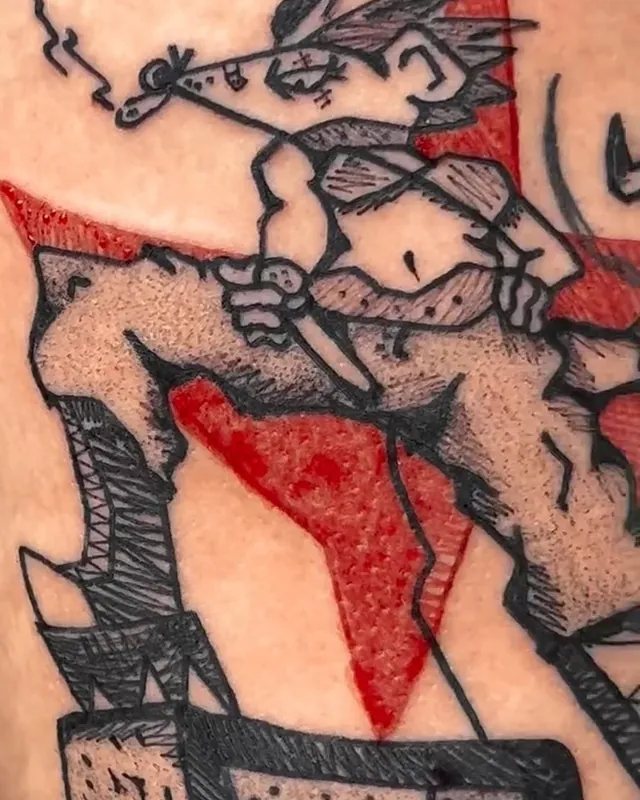 Tatuagem rato no ampli, coxa