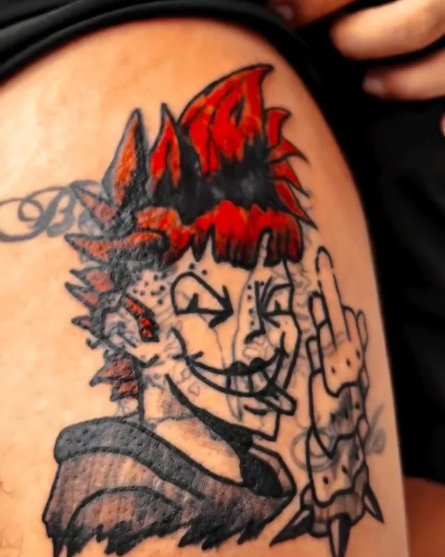Tatuagem moicano vermelho, braço
