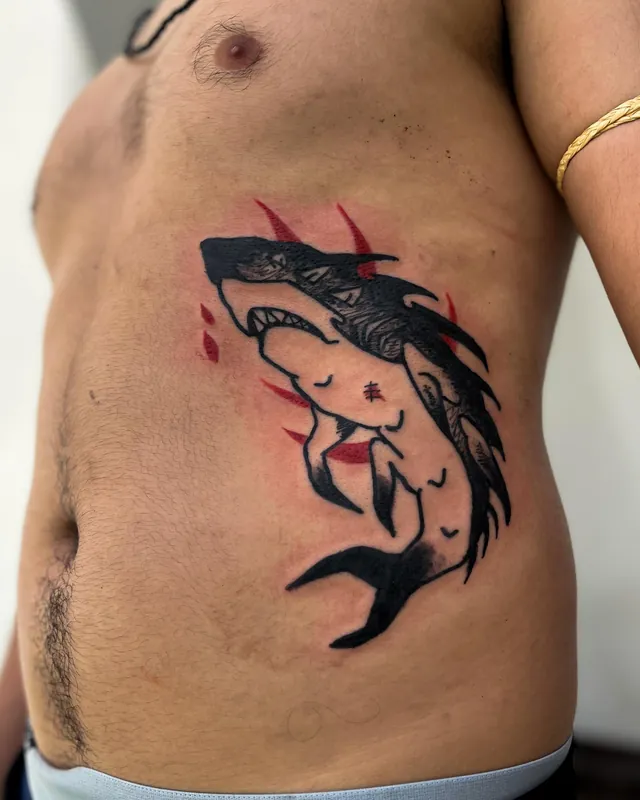 Tatuagem tubarão, costela